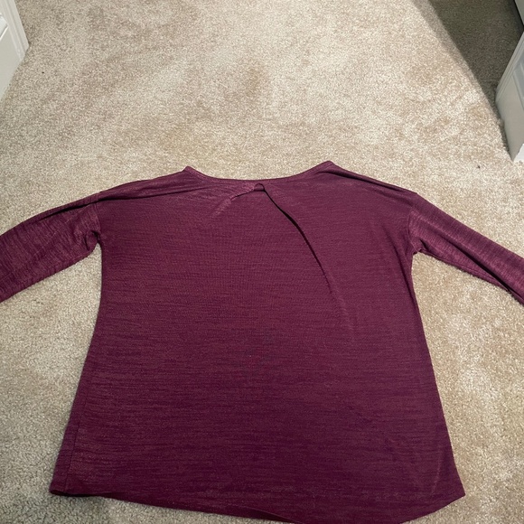 Gap Flowy Long Sleeved Shirt - Picture 3 of 3